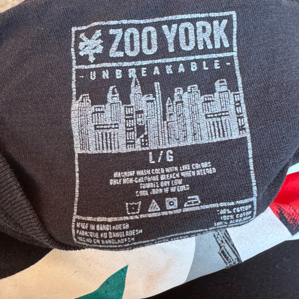 Zoo York Black Short Sleeve Tee with Bold Colorful Design - Picture 2 of 3